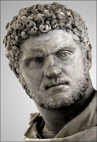 L'empereur romain Caracalla a surtout vécu...
