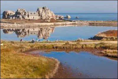 Quel est le numéro associé au département des Côtes-d'Armor ?