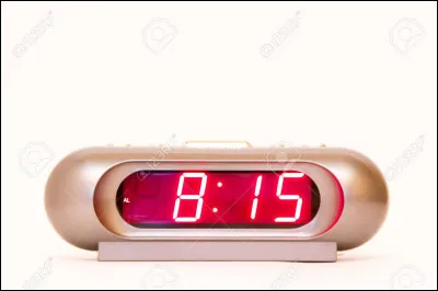 Maintenant les paroles.
"It's 8 : 15"
Cette ligne fait référence :