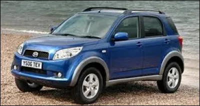 Ce petit 4X4 bleu est un ...