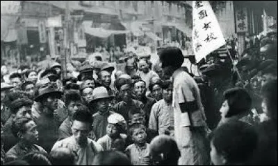 Qui est devenu le premier président de la République de Chine en 1912 ?