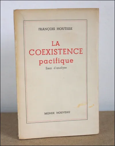 La coexistence pacifique est un principe élaboré en 1956 par...