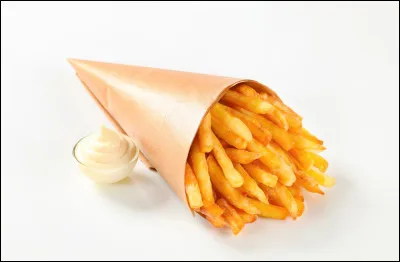Pour finir, la plus grande frite du monde mesurait ....... de 30 centim&egrave;tres de long.