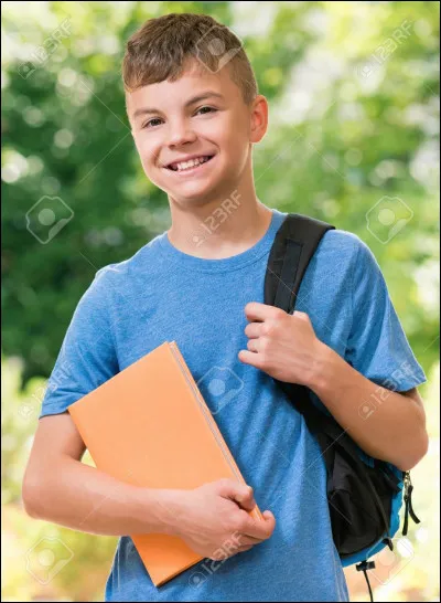 Qui apprend à Sophie d'où elle vient ?