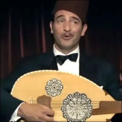 Quelle chanson, reprise par Jean Dujardin dans la saga "OSS 117", a été le premier grand succès de Dalida en 1956 ?