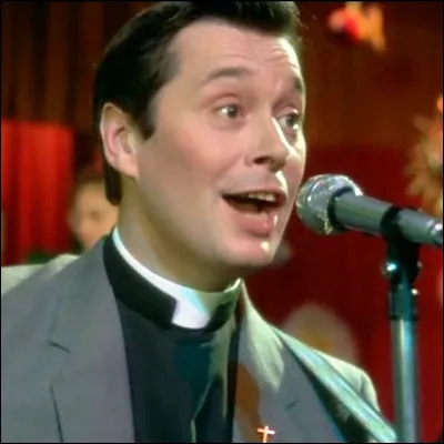 Dans quel film dÉtienne Chatillez Patrick Bouchitey incarne-t-il le père Aubergé, un prêtre musicien ?