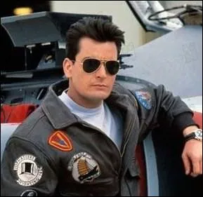 Quel est le nom de Charlie Sheen dans ce film ?