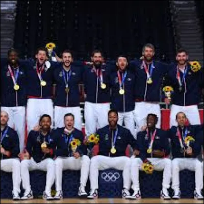 Quelle est l'équipe de handball la plus titrée au monde depuis 1995 ?