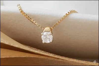 Est-elle précieuse ou semi-précieuse ?