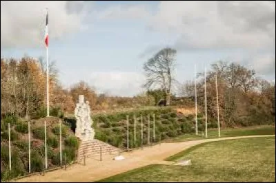 Quelle ville de Loire Atlantique a été le 22 octobre 1941 le théâtre de l'exécution de 27 otages par les Allemands ?