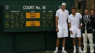 John Isner et Nicolas Mahut ont joué le match de tous les records au 1er tour de Wimbledon 2010. Combien de temps le match a-t-il duré ?