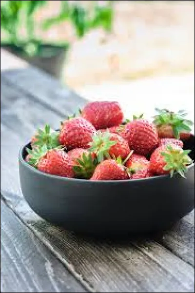 La fraise de Plougastel est originaire de la région bretonne.