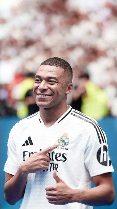 Quand Mbappé a-t-il rejoint le Real Madrid ?