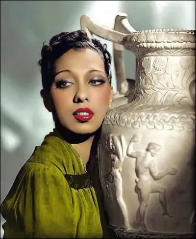 De quoi meurt-elle le 12 avril 1975, &agrave; l'&acirc;ge de 68 ans ?