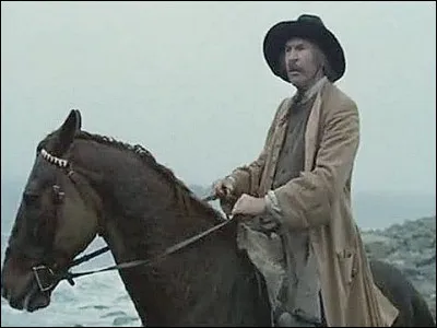 Dans quel film Jean-Pierre Marielle incarne-t-il un marquis de Pontcallec fantasque et ruiné ?