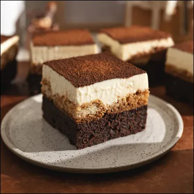 Quel est le nom du dessert italien à base de café, mascarpone et cacao ?