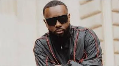 Dans quel groupe a débuté Gims ?