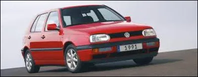 Cette voiture est une...