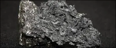 Lequel de ces éléments chimiques a comme numéro atomique le chiffre 4 ?