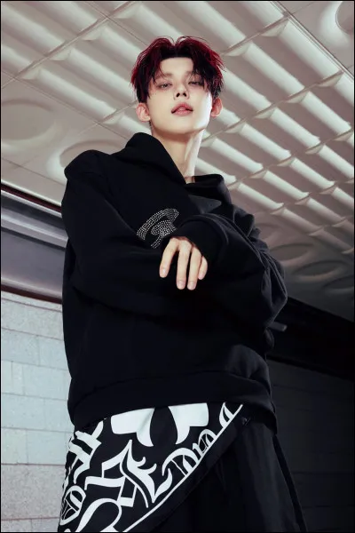 Il a composé le solo "GGUM". Pas plus d'informations. Qui est-il ?