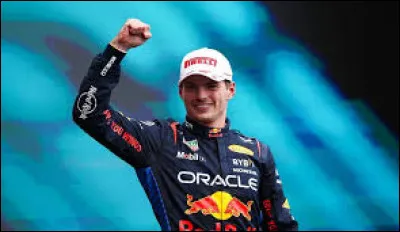 Sport - Dans quel sport s'illustre Max Verstappen ?