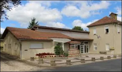 Petit village Bigourdan de 61 habitants, Lubret-Saint-Luc se situe en r&eacute;gion ...