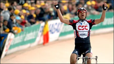 Fabian Cancellara a remporté combien de Paris-Roubaix ?