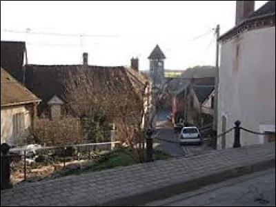 Village de l'arrondissement de Montargis, traversée par l'Aveyron, Saint-Maurice-sur-Aveyron se situe en région ...