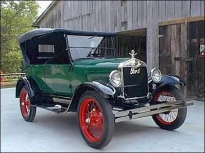 Je suis la voiture de Gaston Lagaffe :