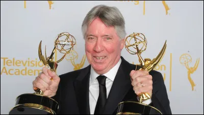 Nous commençons ce quiz avec Alan Silvestri. Compositeur américain de musiques de film, il signe notamment la bande originale de "Avengers", de "Retour vers le futur", ou encore de...