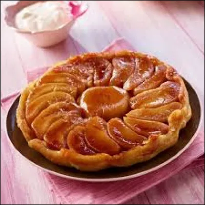 De quels fruits caramélisés une tarte tatin est-elle composée ?