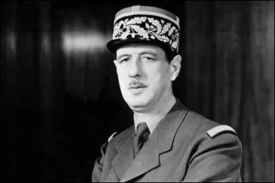 À quelle date le général de Gaulle, chef de la France libre, a-t-il établi le Comité national français à Londres ?