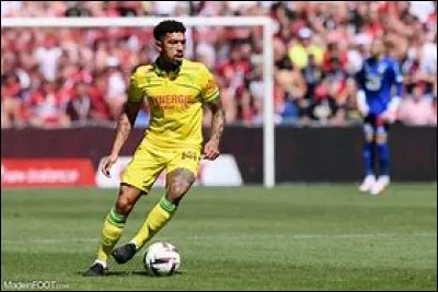 Quelle est la nationalité de ce joueur ?