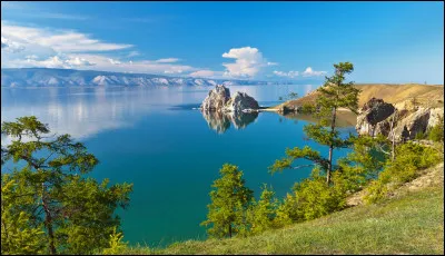 Dans quel pays est situé le lac Baïkal ?