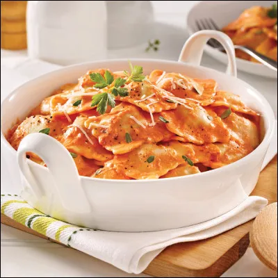 Quel type de pâte est utilisée pour les raviolis italiens ?