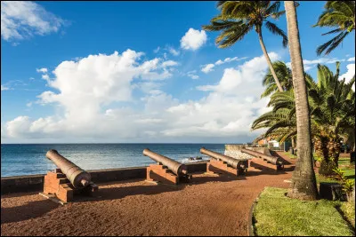 Quelle est la capitale de l'île de la Réunion ?