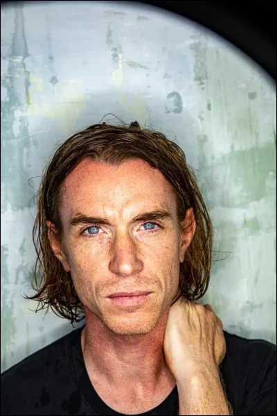 J'ai fait une chanson avec Ben Mazué et une avec Stromae.