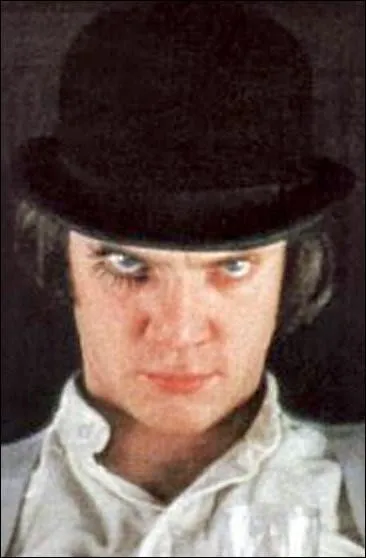 Alex DeLarge est le chef des Droogies dans :