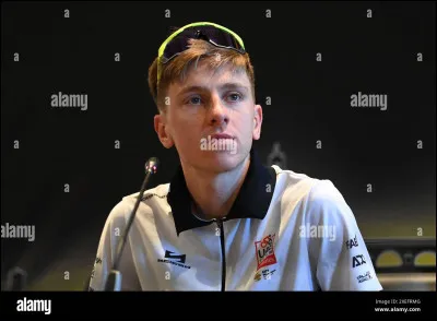 En quelle année Tadej Pogačar a-t-il remporté son premier Tour de France ?