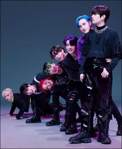 Donne le nom des membres du plus proche au plus loin.