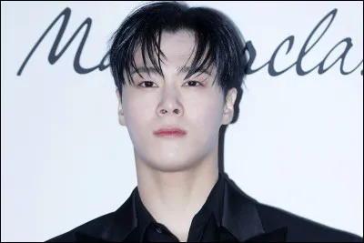 Enfin, Moonbin avait-il des frères et surs ?