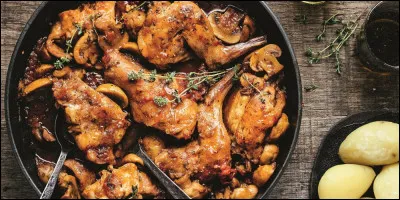 Quel condiment accompagne souvent le lapin ?