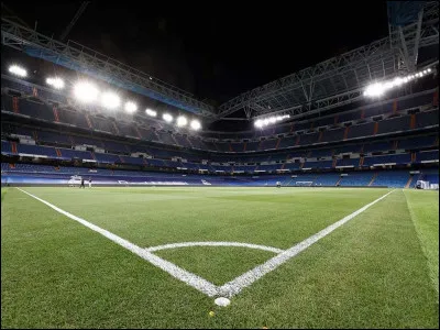 Quel est le poste principal de Mbappé sur le terrain ?