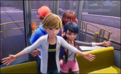 Quelle information concernant lidentité du nouveau porteur du Miraculous du Papillon est-elle connue de Marinette ?