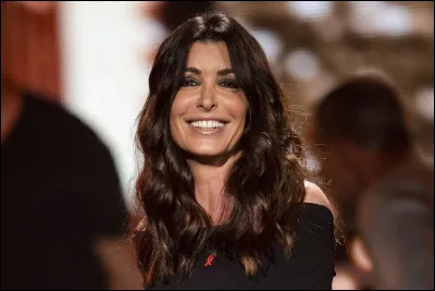 "J'attends l'amour" est le premier single de Jenifer.