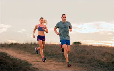 Vrai ou faux : en Finlande, il existe un championnat du monde de port de femme.