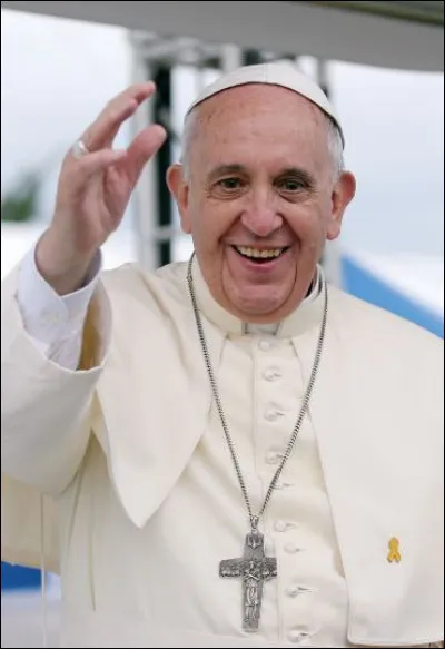 En quoi la nomination de François est-elle un changement historique dans l'histoire de la papauté ?