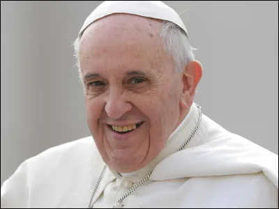 En 2014, le pape François se déplace à...