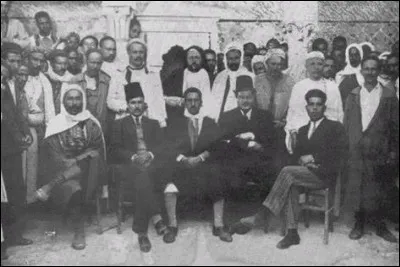 Quel est le pays où Habib Bourguiba a fondé le parti politique "Néo-Destour" en 1934 ?