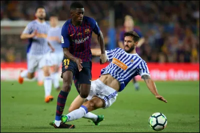 C'est l'heure du match de foot, une personne te mets un tacle.
Que fais-tu ?